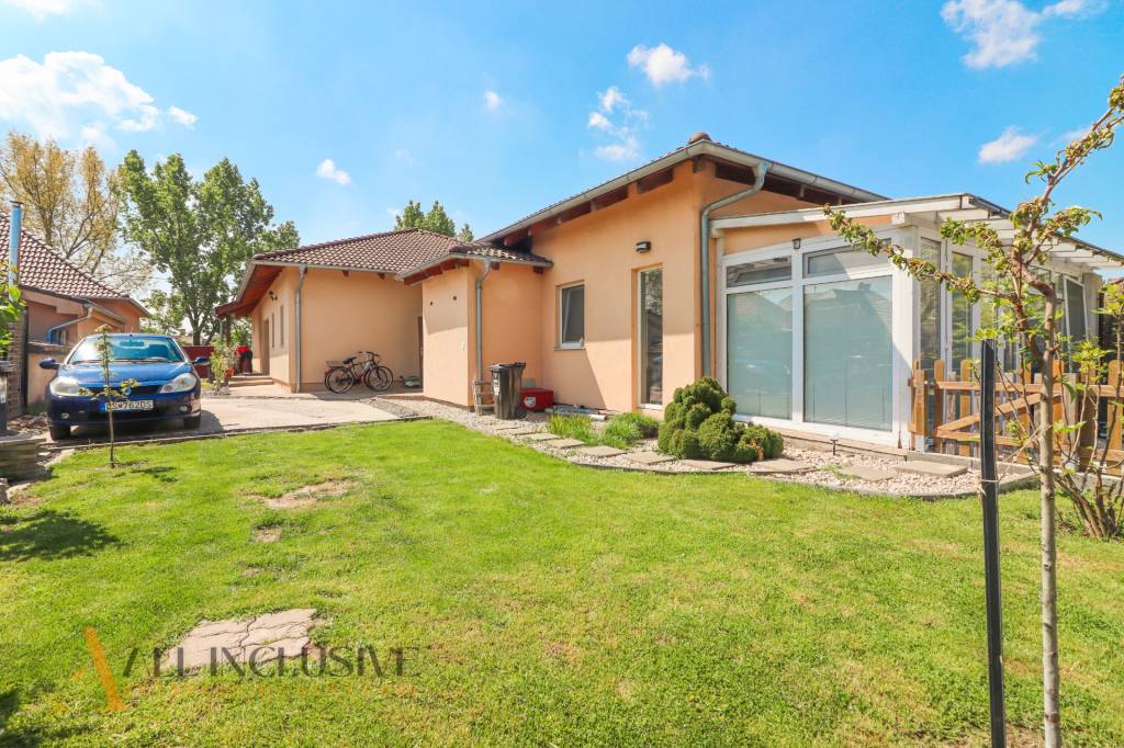 ALL INCLUSIVE | NA PREDAJ 5-IZBOVÝ RD S PRÍSTAVBOU, ŠTVRTOK - 19