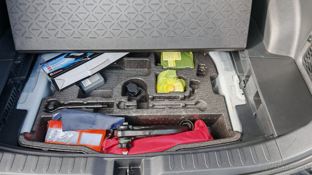 TOYOTA RAV4 SELECTION 4x4 JBL+SKYVIEW+TAŽNÉ ZAR.+ZÁRUKA - 19