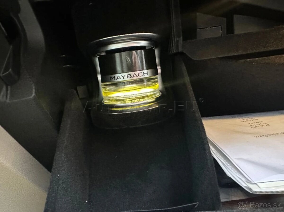 Mercedes-Benz EQC 400 4MATIC 300kW AMG Line - ODPOCET DPH- - 19