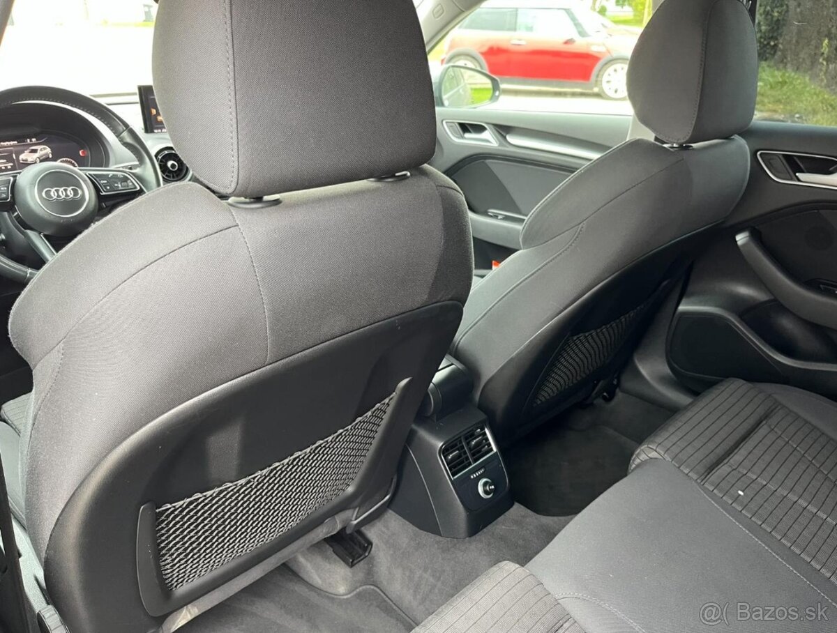 Audi A3 Sportback 2.0 TDI S tronic - 19