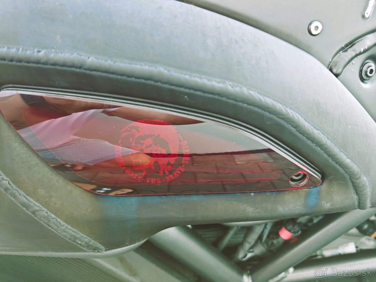 DUCATI DIAVEL DIESEL EDITION 666-ZBERATELSKY KUSOK - 19