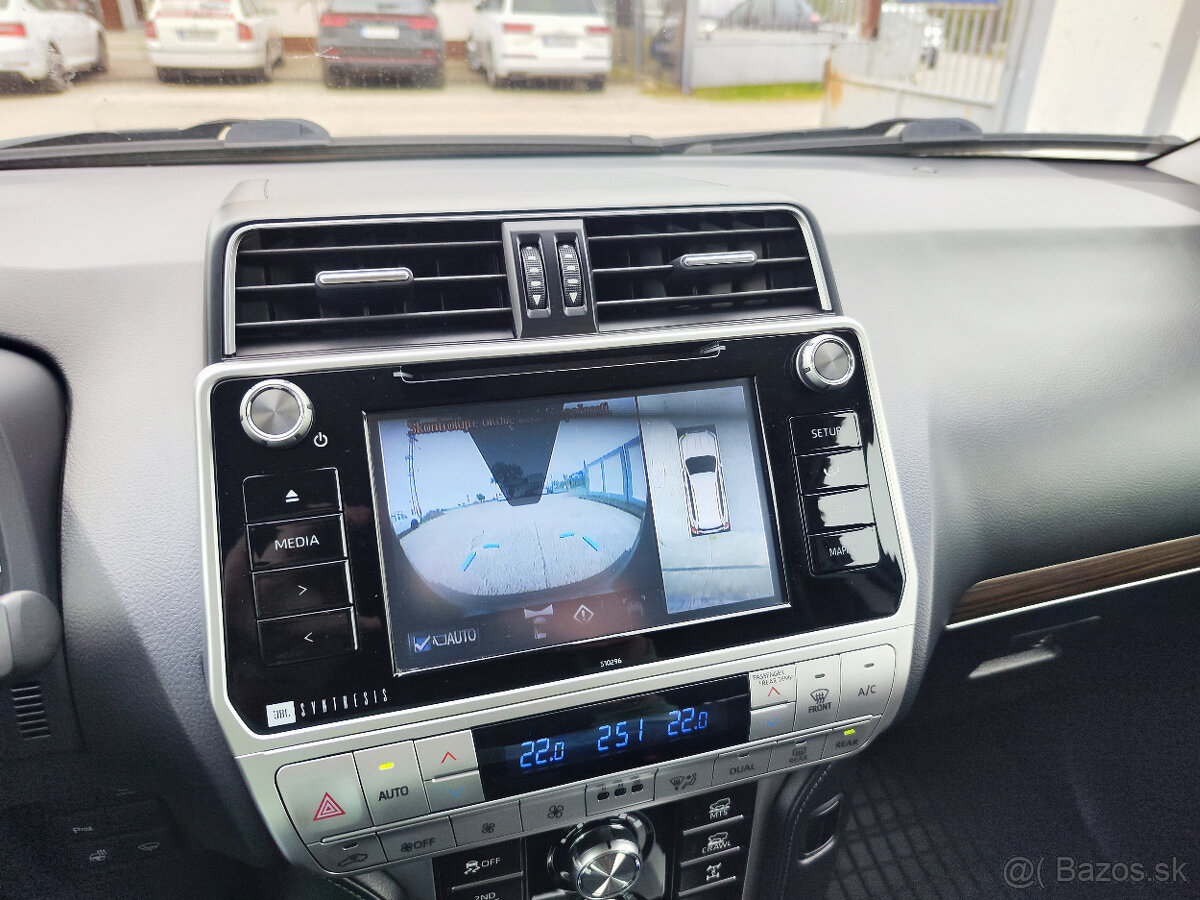 Toyota Land Cruiser 2.8 D-4D Executive A/T - 19