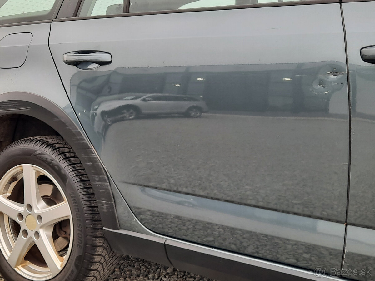 Škoda Octavia Scout 2,0 TDi LED svetlá - 19