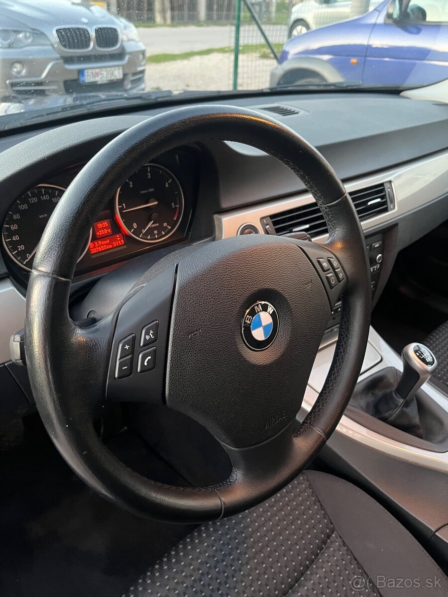 BMW Rad 3 e91 320XD = X-Drive, 130kw r.v 2010, Top Stav = - 19