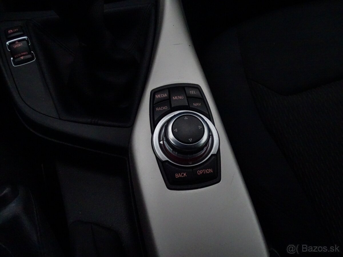 BMW Rad 1 116d, 85kW, TOP STAV, SEZÓNNE PREZUTIE - 19