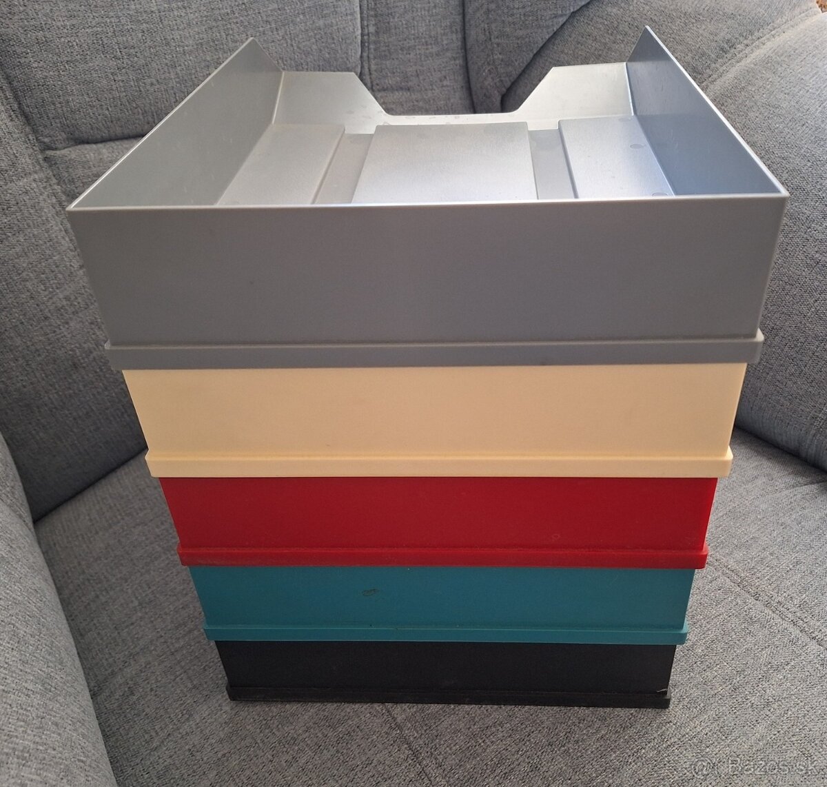 Odkladače na papiere plastové.. - 19