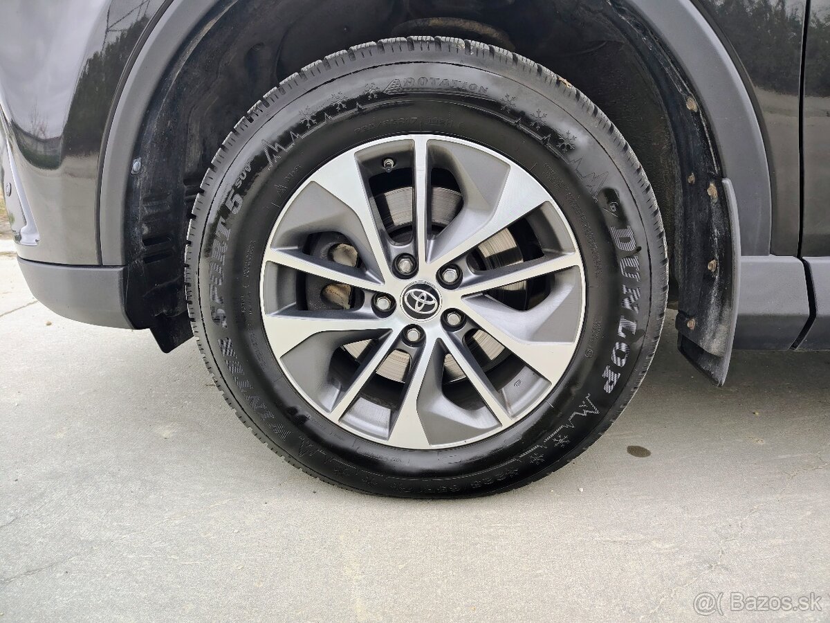 Predám Toyotu RAV4, hybrid - 19