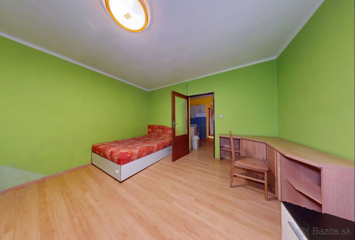 Rodinný dom s 2 bytovými jednotkami - 19