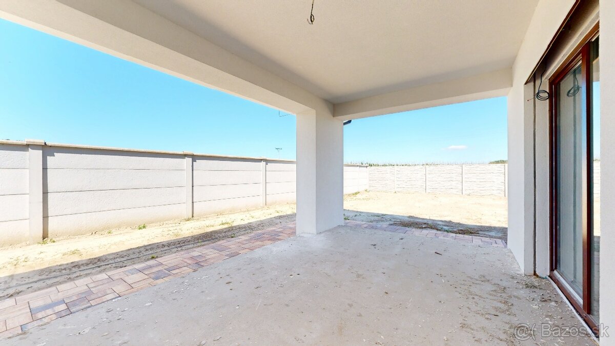 4 izbový rodinný dom tichej lokalite, parkovanie, oplotenie, - 19