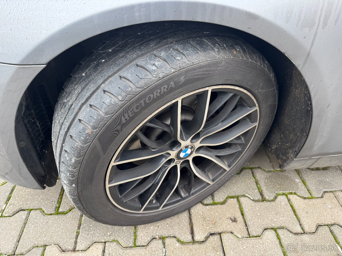 BMW Rad 5 520d A/T - 19