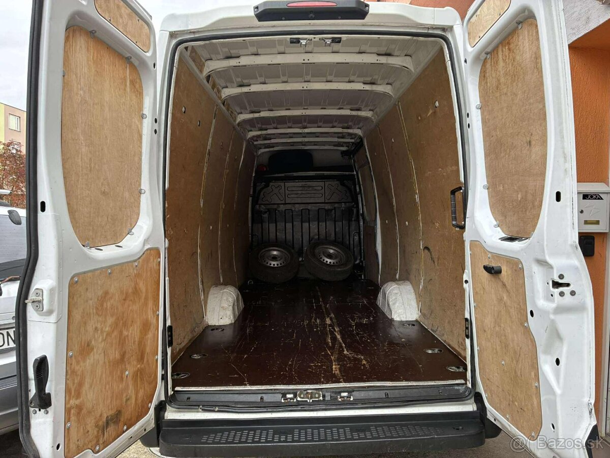 Predám IVECO DAILY 2020, 35S16, 2.3L, 156HP - 19