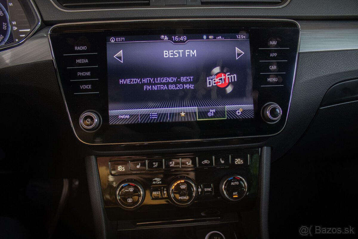 Škoda superb combi 2.0Tdi Scr DSG 2022 - 19