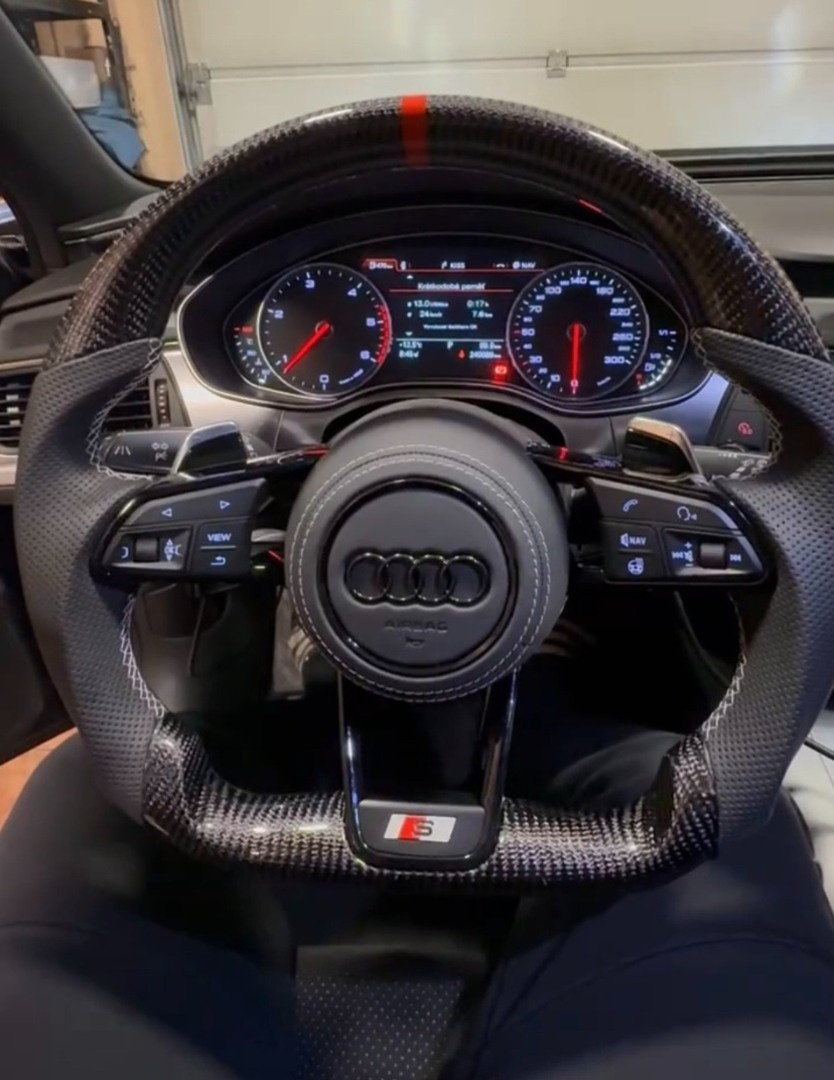 AUDI VOLANT SPORTOVY so START/STOP - DRIVE SELECT karbonový - 19