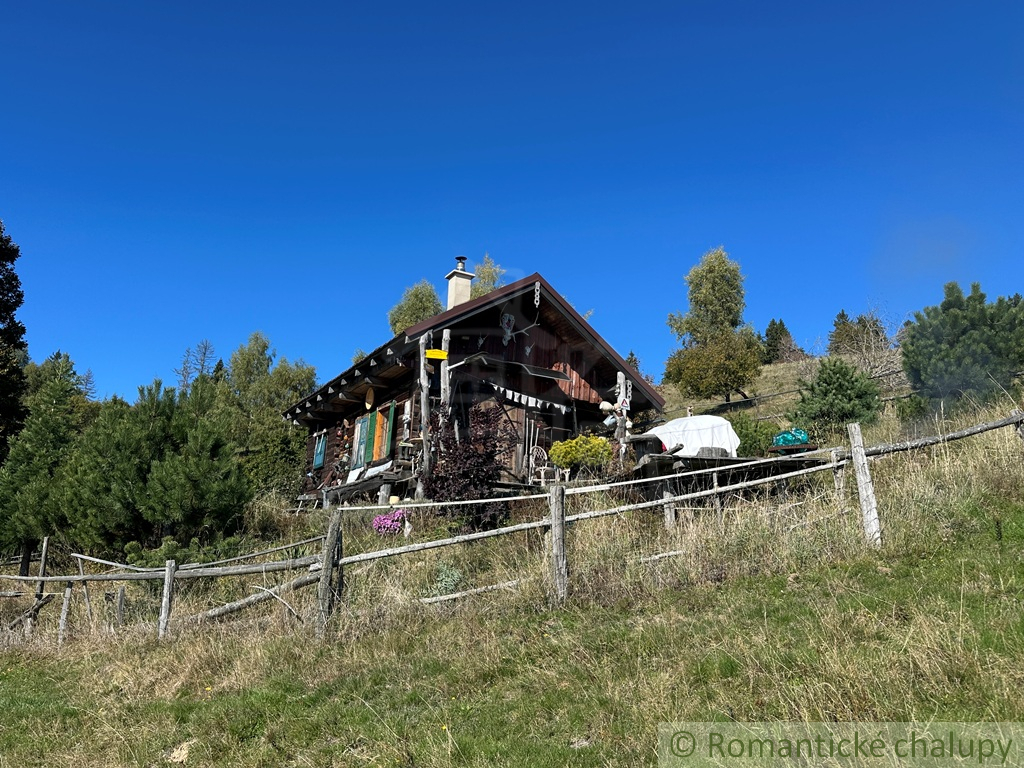 Drevenička na polosamote, obec Drábsko - 19