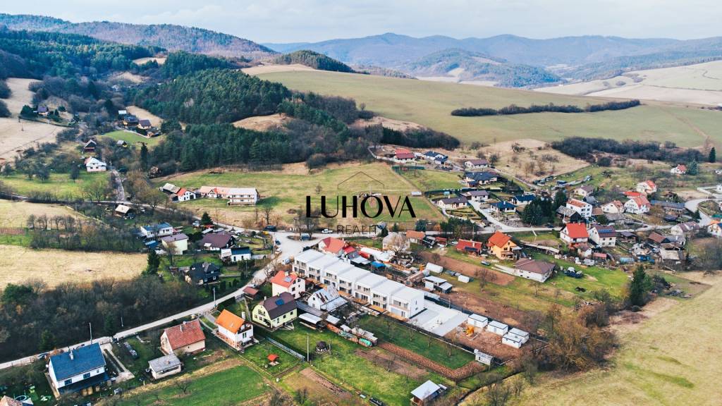 3- izbový byt s 20m2 terasou a 44m2 predzáhradkou - 19