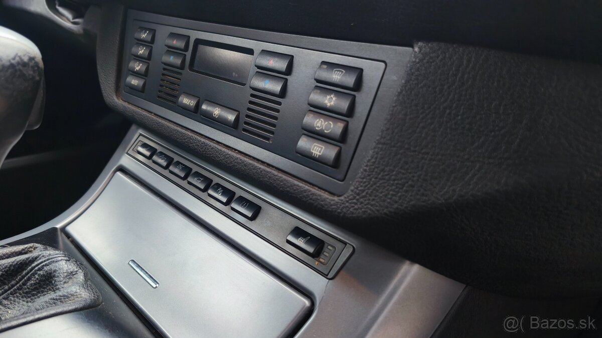 Bmw X5 4.8 IS V8 265kw Nová STK - 19