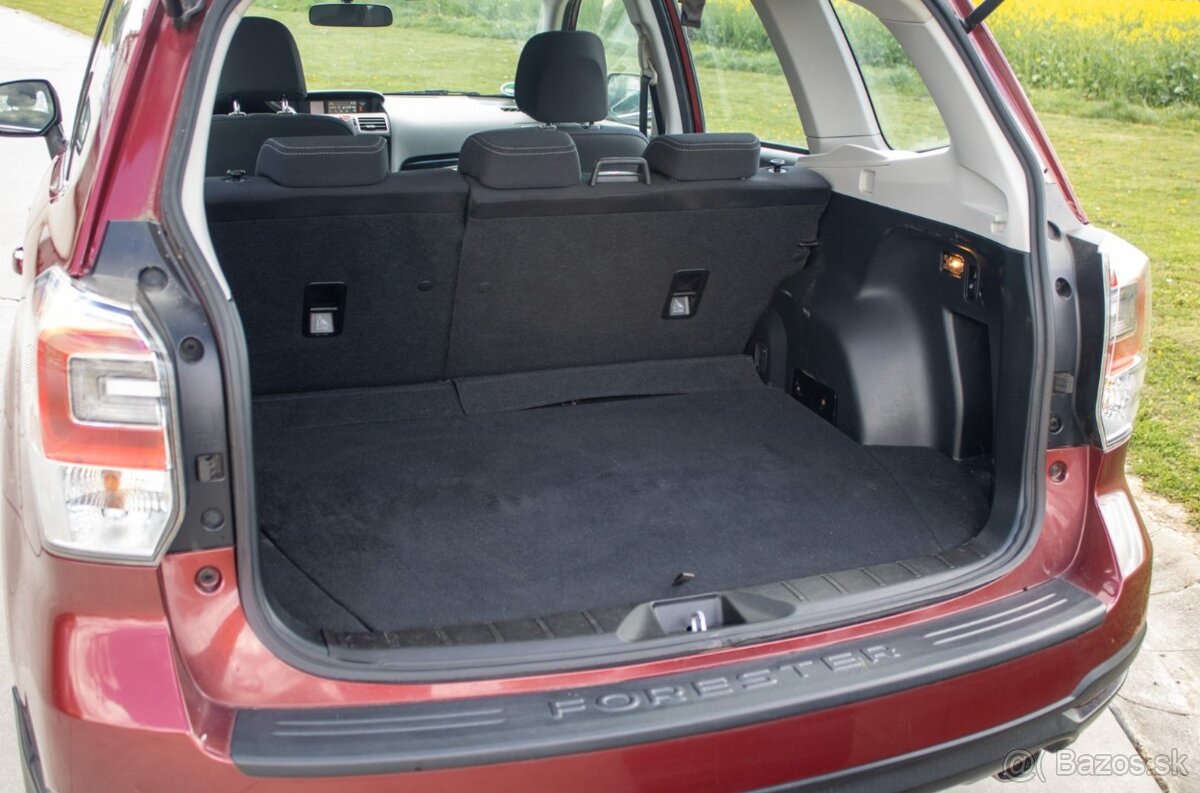Subaru Forester 2.0i CVT - 19
