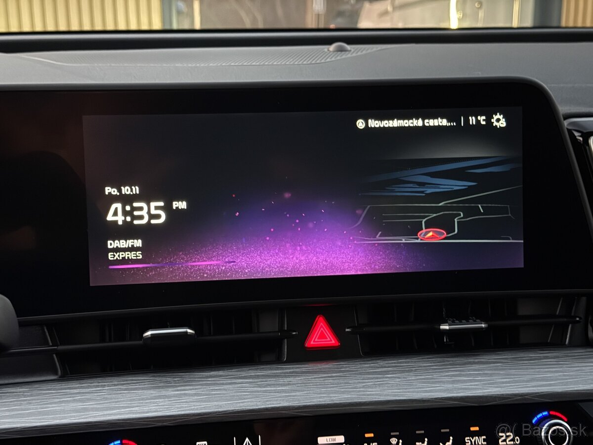 Kia Sportage 1.6 T-GDI Gold Kamera, LED, 1.majiteľ - 19