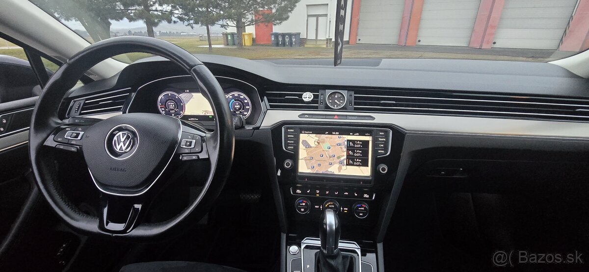 Predám vw Passat 2.0 TDI Comfortline - 19