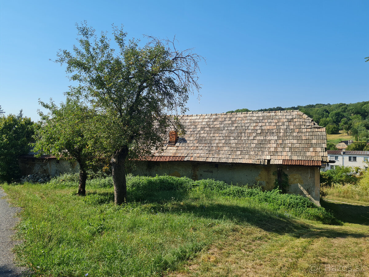 Malé Straciny – rodinný dom - 19