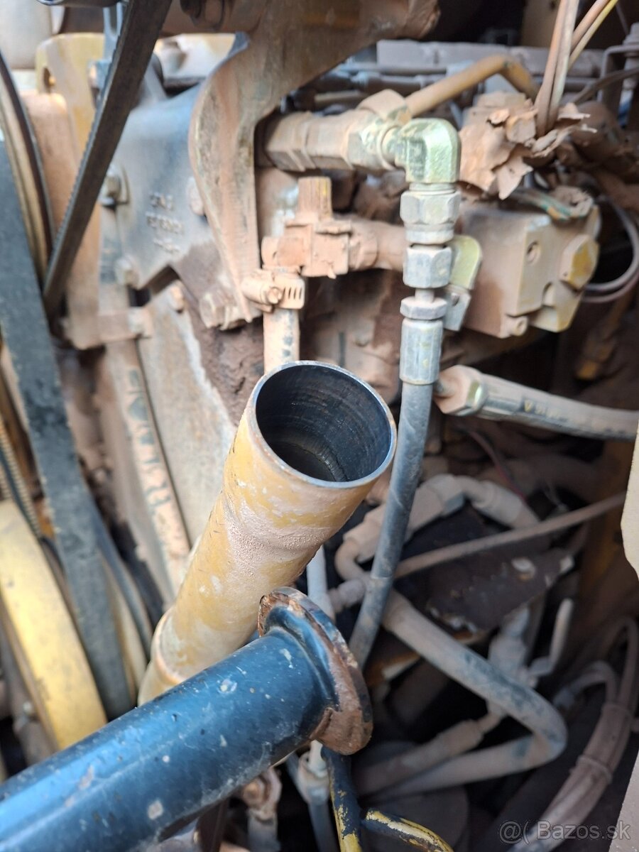 CATERPILLAR 962G 4X4 - 19