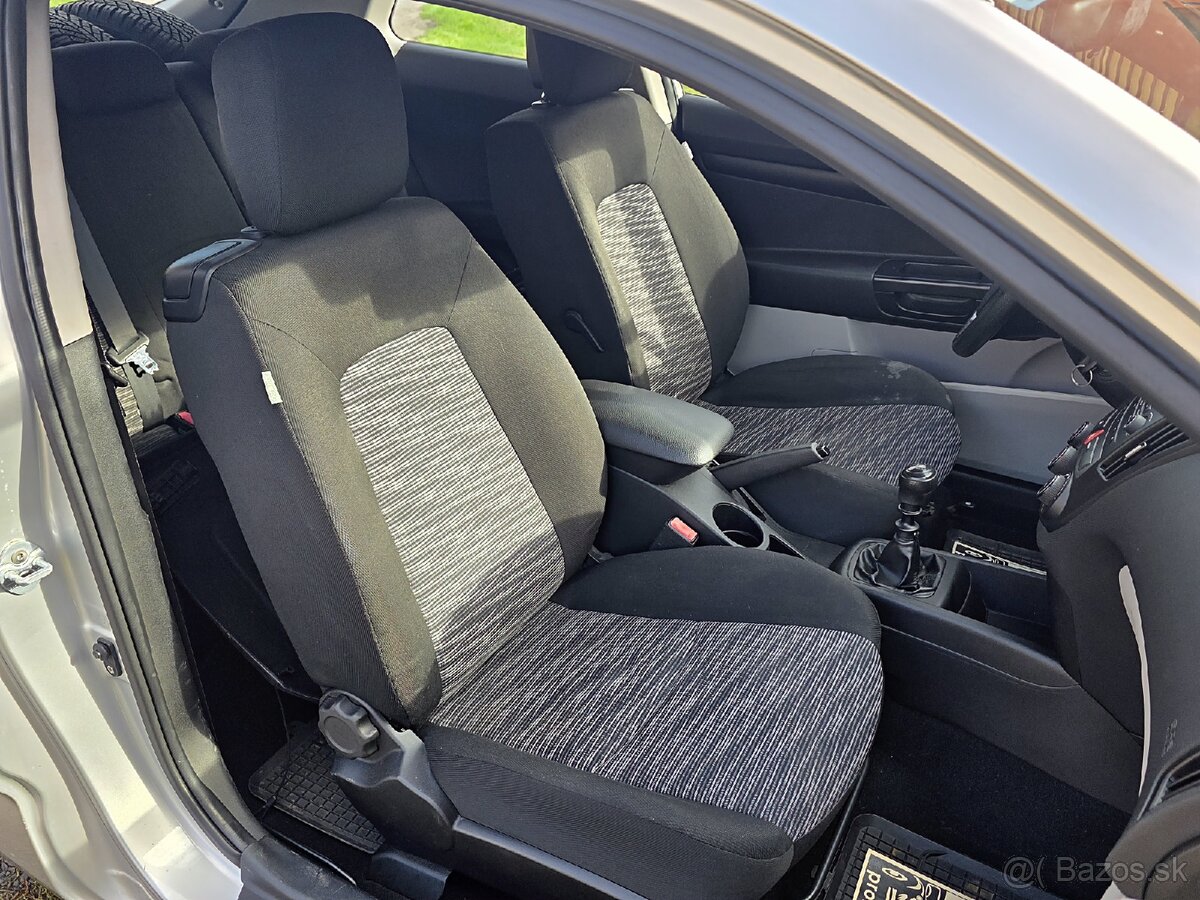 Kia ProCeed 1.4i / mod. 2009 / 130 tisíc KM - 19