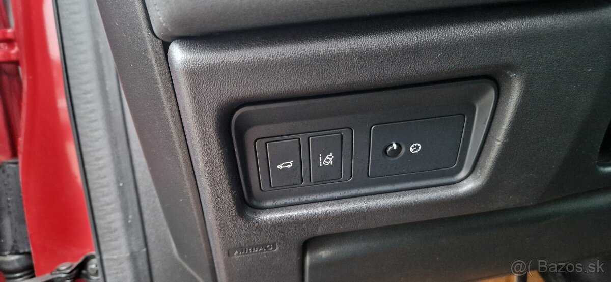 Land Rover Discovery Sport 4x4 automat - 19