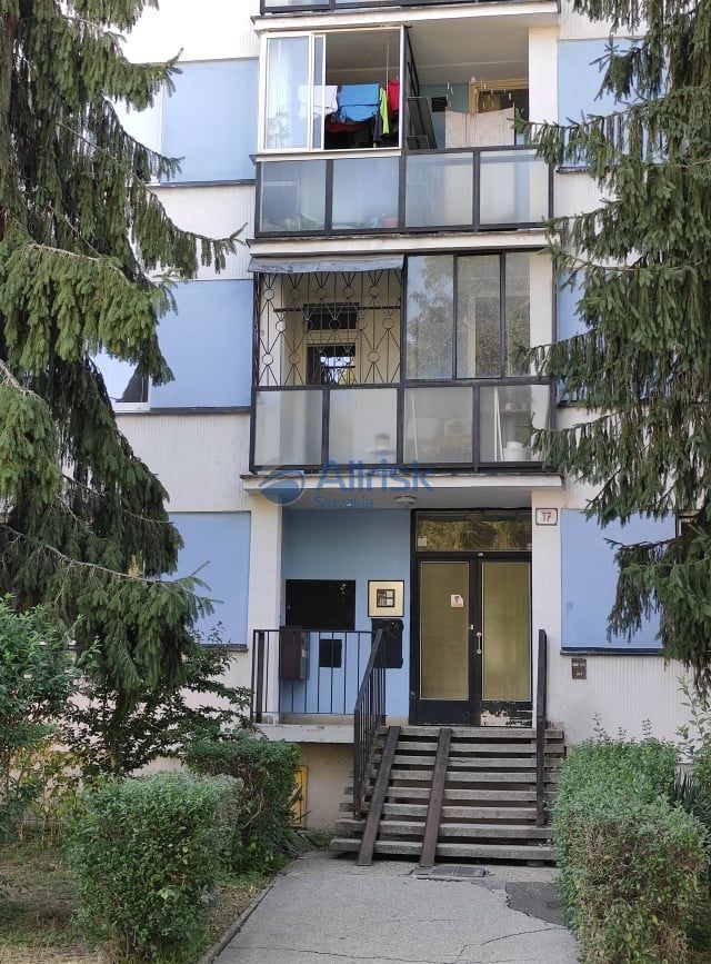 KRÁSNY ,KOMPLETNE ZREKONŠTRUOVANÝ 3,5IZB. BYT - SÚMRAČNÁ ULI - 19