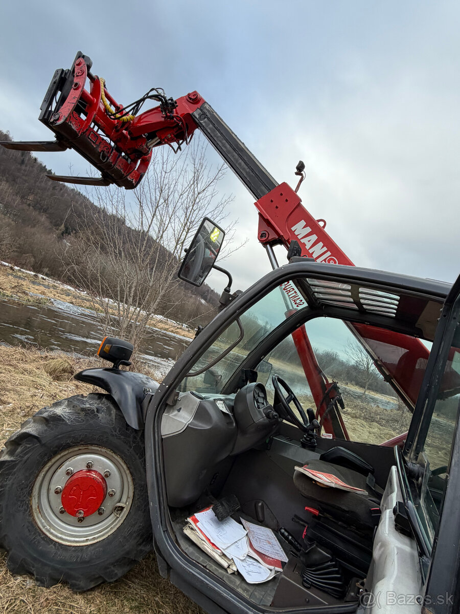 Teleskopický manipulátor Manitou MLT523 s dosahom 5 m - 19