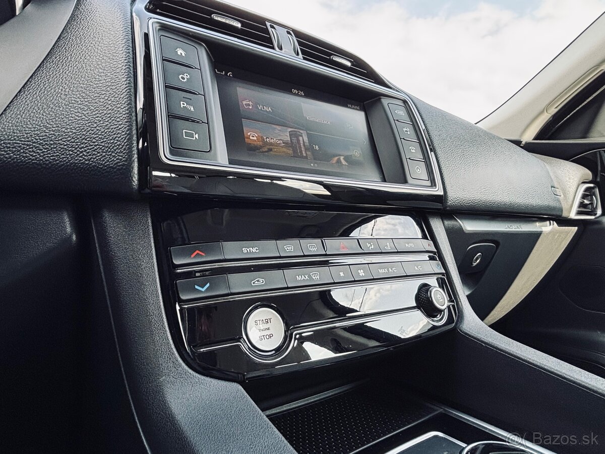 Jaguar F-Pace 2.0D AWD Prestige po veľkom servise - 19