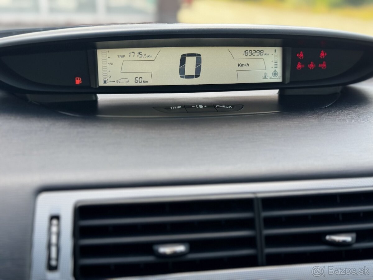 Citroën C4 1.6i 16V Image SR - 19
