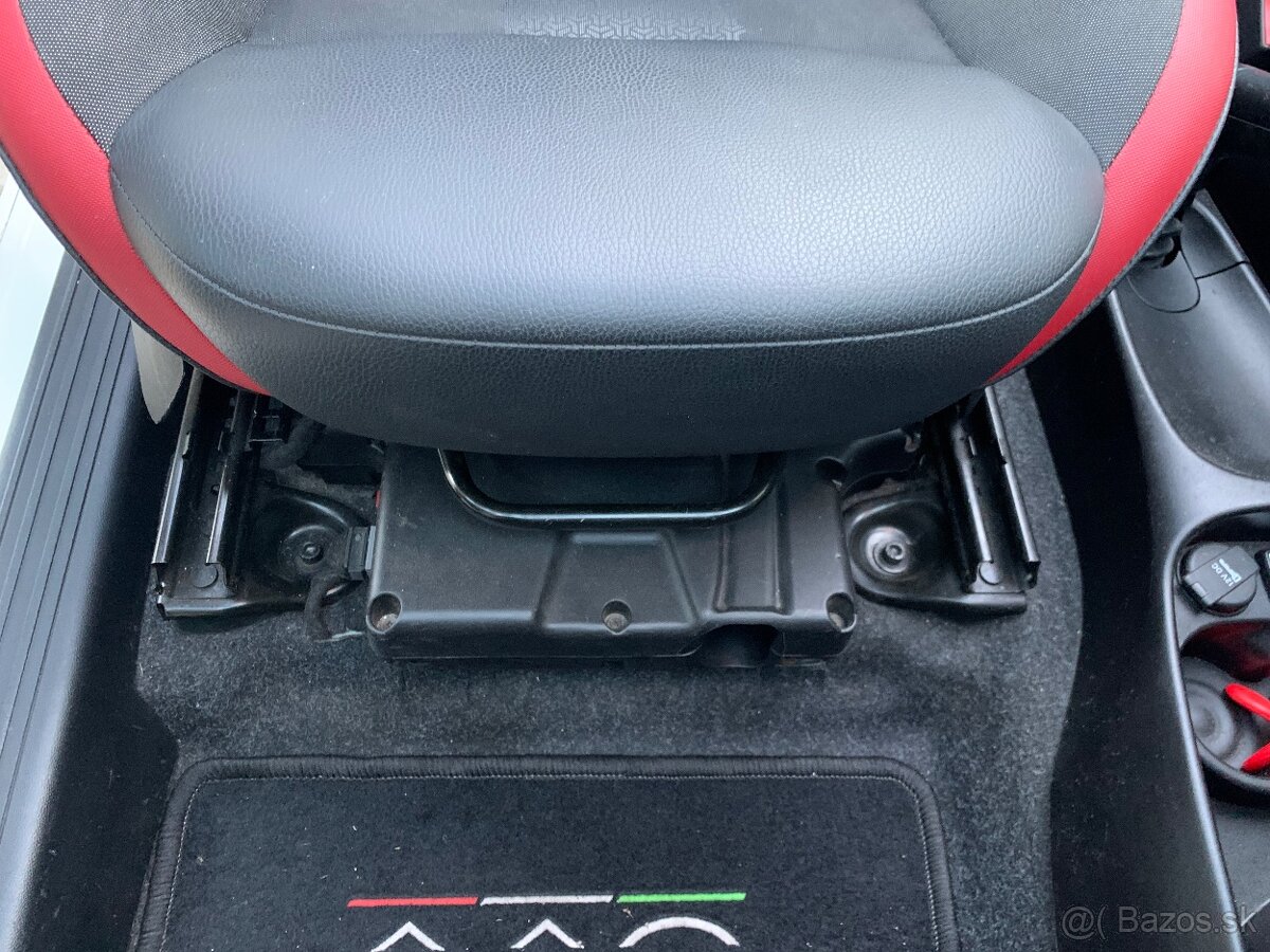 Fiat 500C 1,2 benzín,35800km - 19