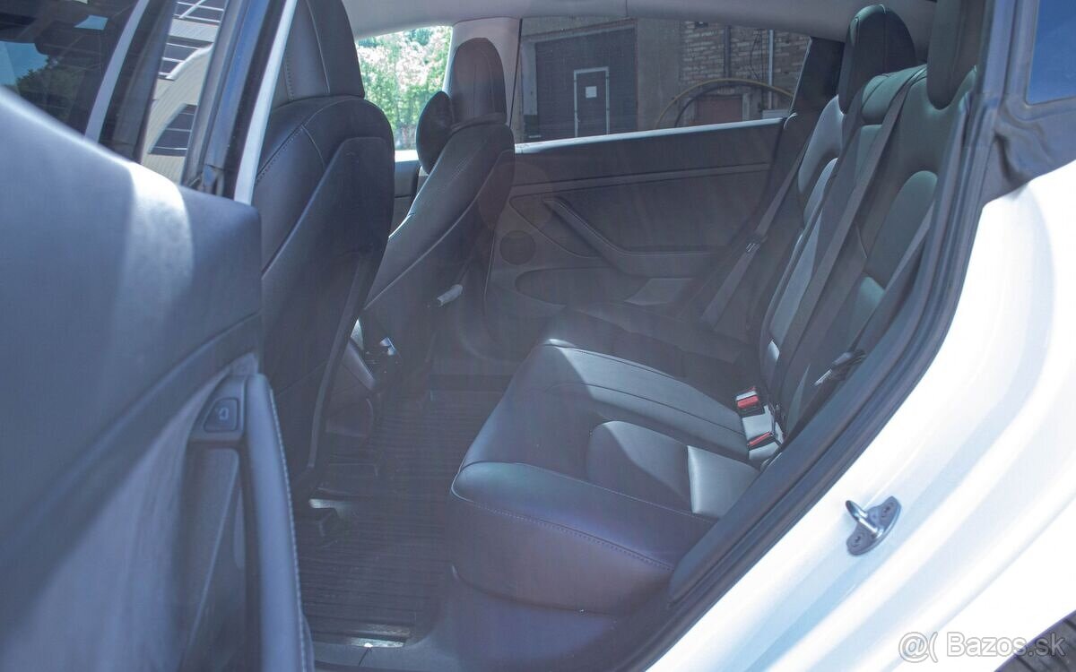 Tesla Model 3 Long Range 82kWh AWD - 19
