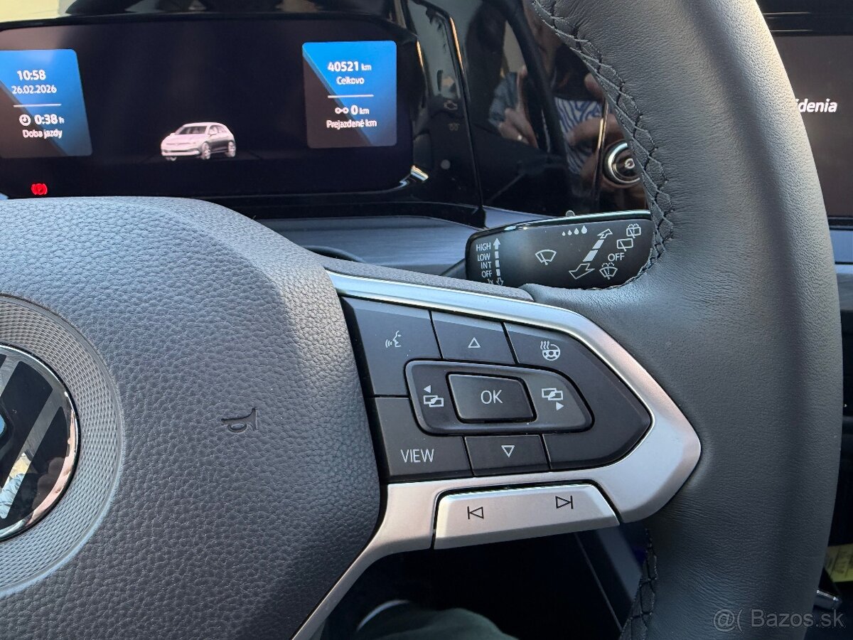 VW Golf VIII 1.5 TSI 96kw Style Hatchback - 19