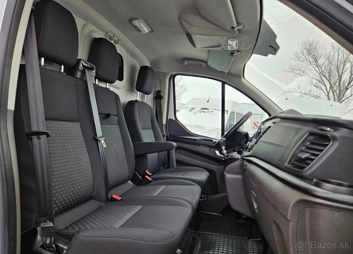 Ford Transit Custom Long 2.0 TdCi 131 koni - 2020 - 19