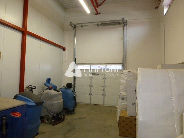 Kancelárske priestory s voliteľnou dispozíciou a skladom na - 19