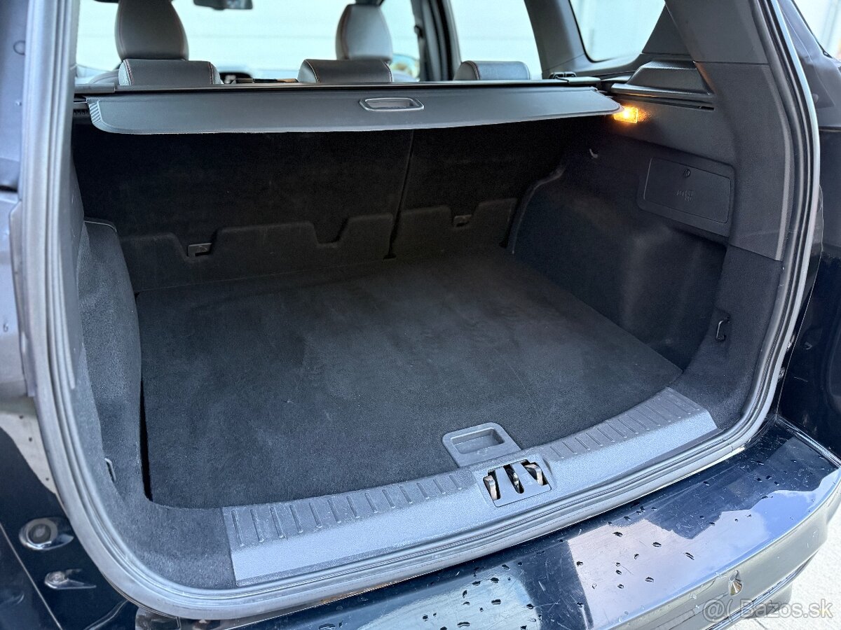 Ford Kuga 1.5 Ecoboost ST-Line 110kw - 19