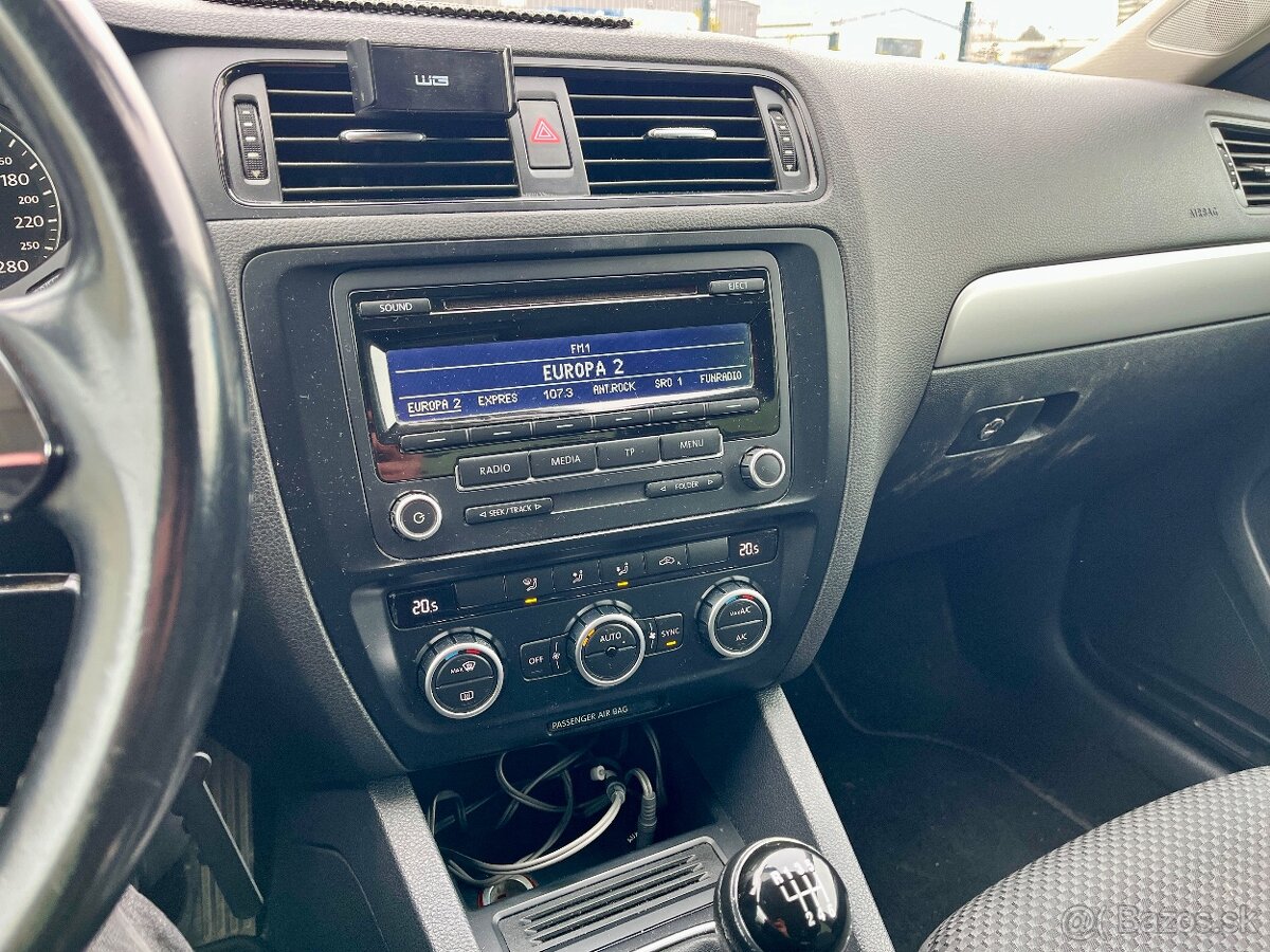 Volkswagen Jetta 1.2 TSI 77kW VW - 19