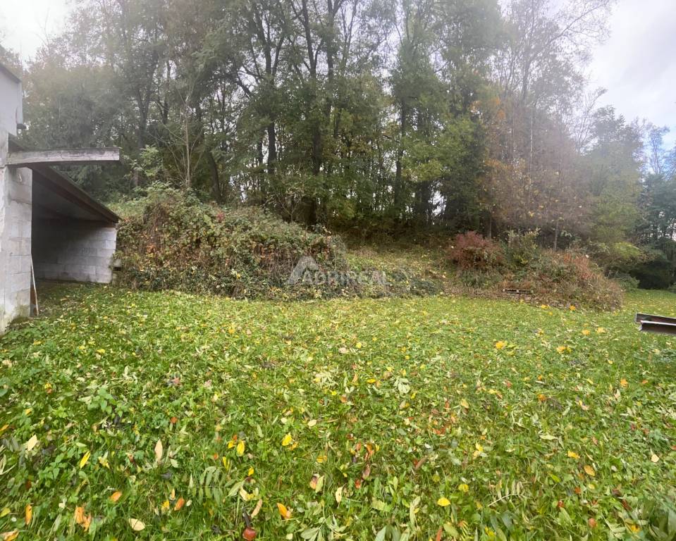 EXKLUZÍVNE PREDAJ: RD Divín; pozemok 593 m2; 125.000 € - 19