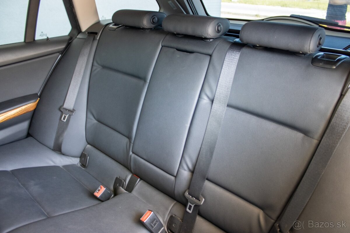 BMW Rad 3 Touring 320 d - 19