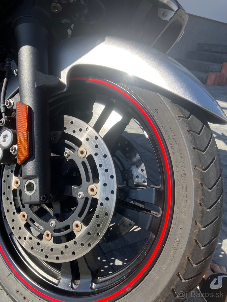 Yamaha Eluder XV 1900 - 19