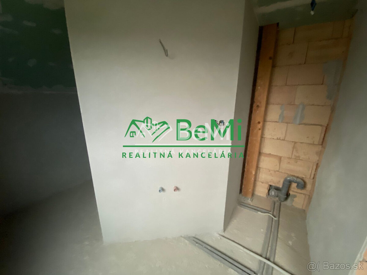 5 izbový rodinný dom , hrubá stavba Nitra - Malý Lapáš ID 44 - 19