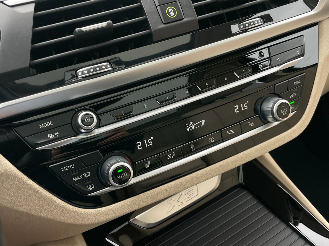 BMW X3 Luxury Line xDrive 20i A/T - 19