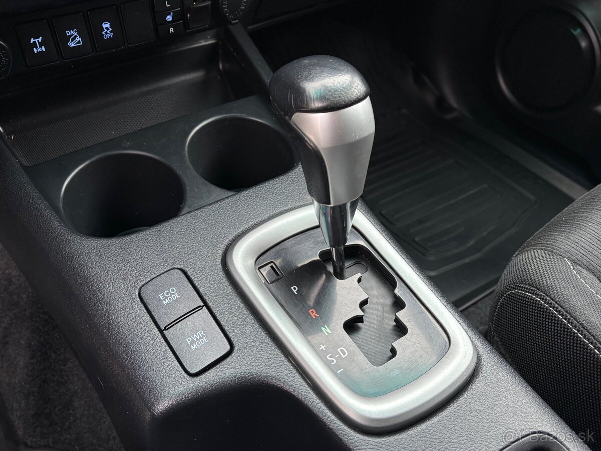 Toyota Hilux DC 2.4 D-4D Executive A/T – Offroad - 19