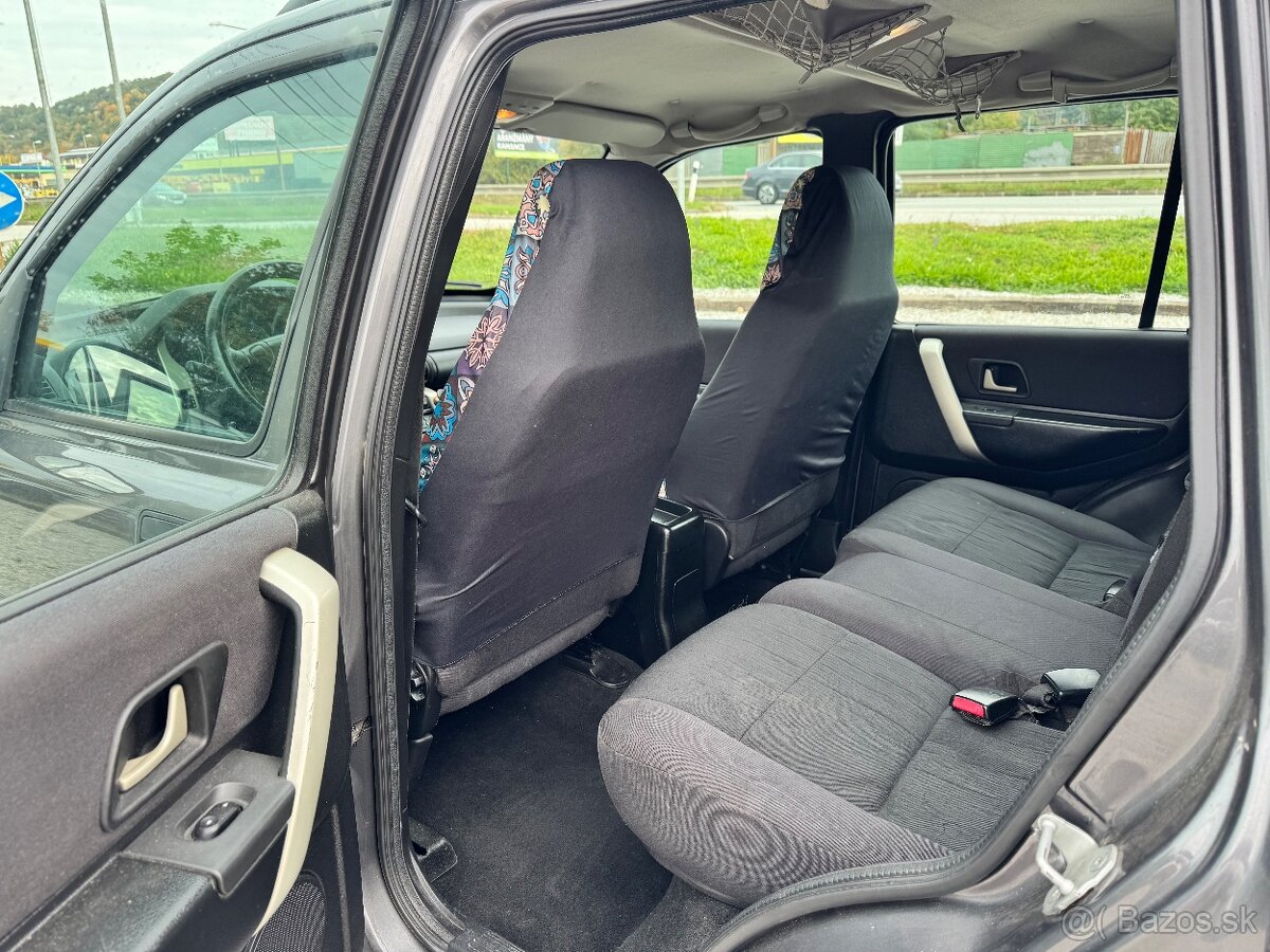 Land Rover Freelander 2.0 Td4 S A/T - 19