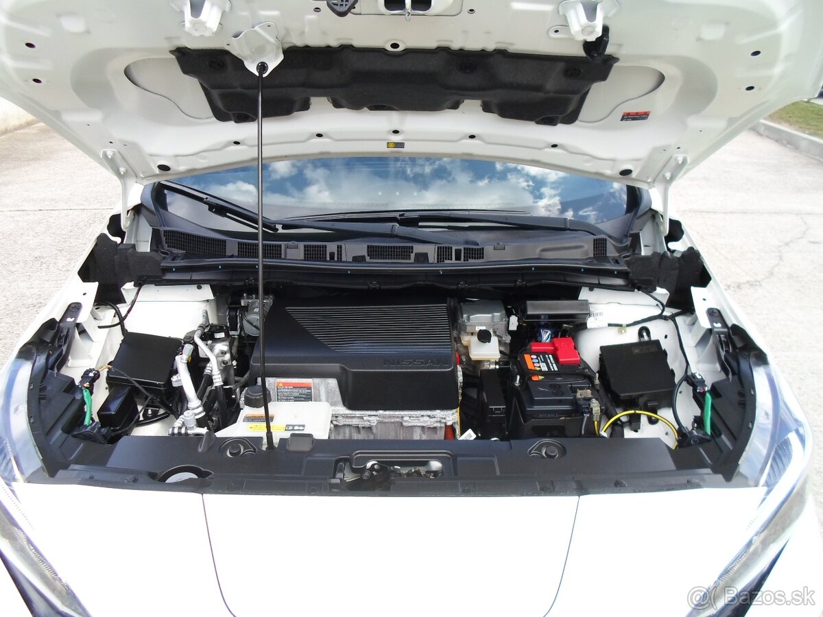 Nissan Leaf Acenta,automat,110kW kamera,navi,LED - 19