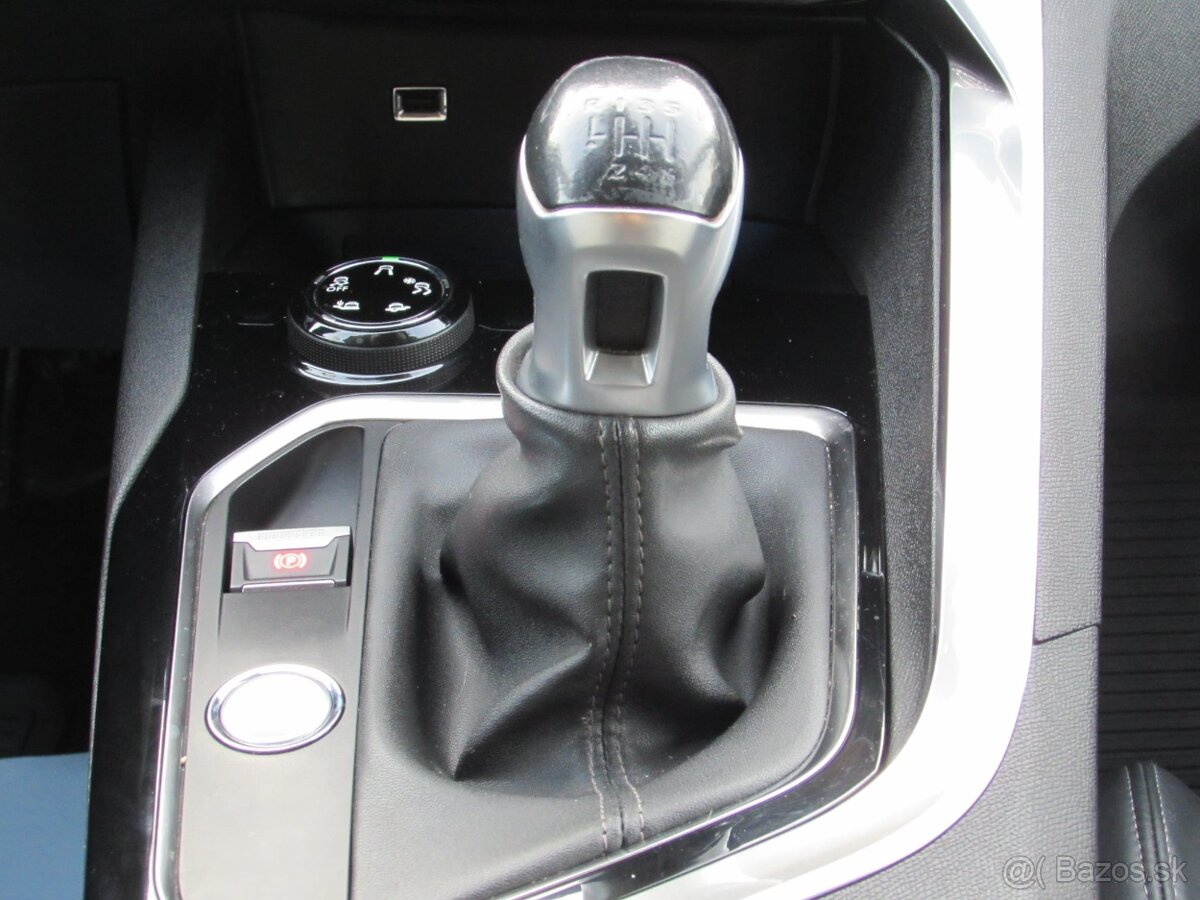 Peugeot 3008 2.0 BlueHDi S&S Allure - 19