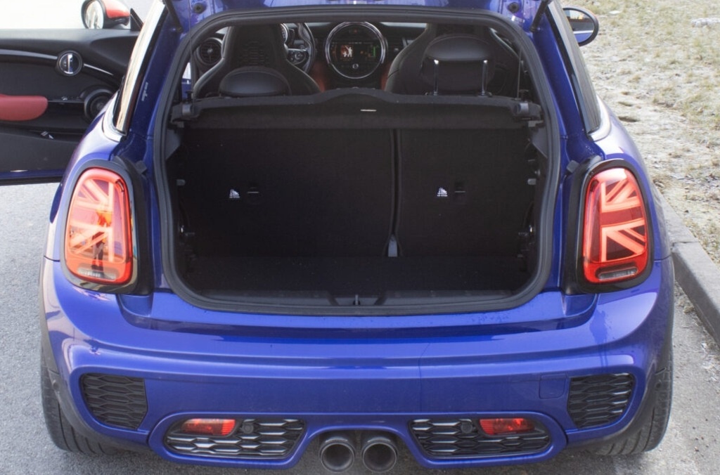 John Cooper Works od MINI z roku 2019 - 19