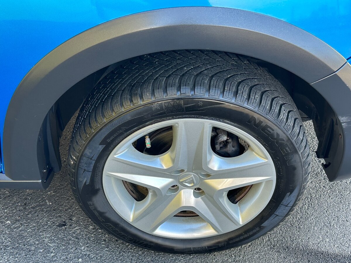 Sandero STEPWAY 0.9/66kW 2.Maj r.v.2014 KLIMA - 19