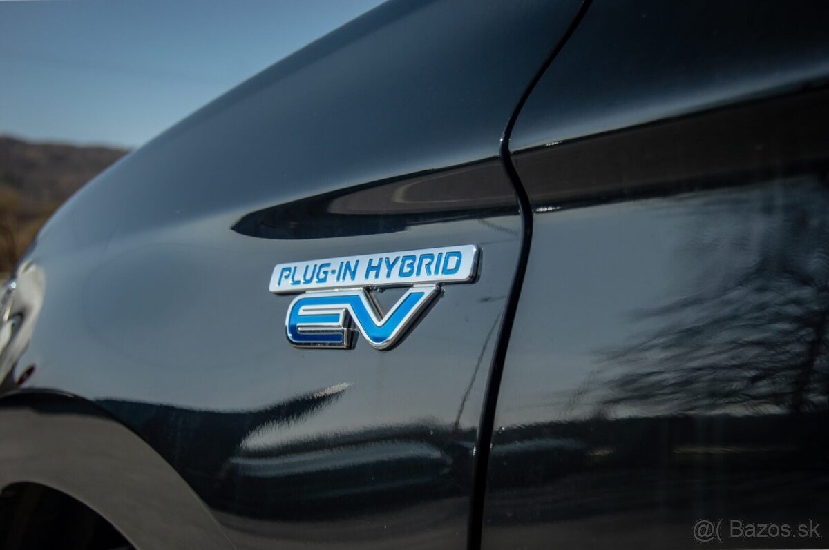 Mitsubishi Outlander PHEV 2.4 AWD - 19